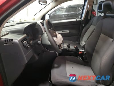 Zdjęcie 7 z 14 samochodu: 2008 JEEP COMPASS SPORT VIN:1J8FT47W08D792473 - miniatura