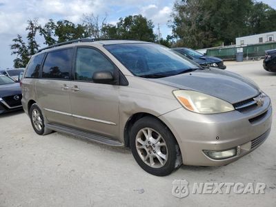 Czwarte zdjęcie samochodu z boku: 2004 TOYOTA SIENNA XLE VIN:5TDZA22C24S160617 - miniatura