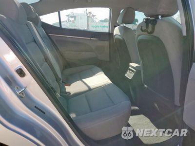 Zdjęcie 10 z 14 samochodu: 2017 HYUNDAI ELANTRA SE VIN:5NPD84LF7HH211485 - miniatura
