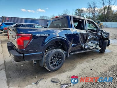 Trzecie zdjęcie samochodu z tyłu: 2025 FORD F150 XLT VIN:1FTFW3L58SKE67160 - miniatura