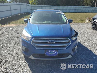 Piąte zdjęcie samochodu w środku: 2017 FORD ESCAPE SE VIN:1FMCU9G98HUA36674 - miniatura
