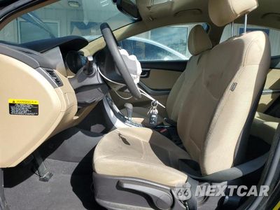 Zdjęcie 7 z 13 samochodu: 2012 HYUNDAI ELANTRA GLS VIN:5NPDH4AEXCH108693 - miniatura