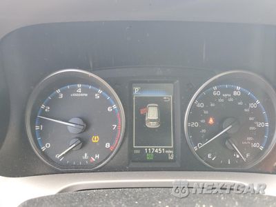 Zdjęcie 9 z 14 samochodu: 2017 TOYOTA RAV4 LE VIN:JTMBFREVXHJ706480 - miniatura