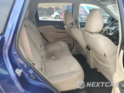 Zdjęcie 11 z 17 samochodu: 2017 NISSAN ROGUE S VIN:JN8AT2MTXHW134538 - miniatura