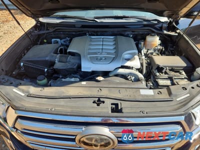 Zdjęcie 11 z 14 samochodu: 2019 TOYOTA LAND CRUISER VX-R VIN:JTMCY7AJXK4077315 - miniatura