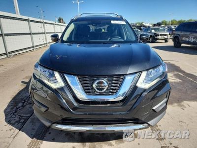Piąte zdjęcie samochodu w środku: 2020 NISSAN ROGUE SV VIN:JN8AT2MVXLW140012 - miniatura