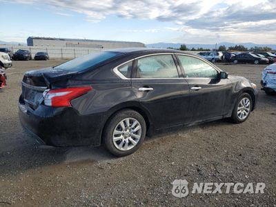 Trzecie zdjęcie samochodu z tyłu: 2017 NISSAN ALTIMA 2.5 VIN:1N4AL3AP3HC282790 - miniatura