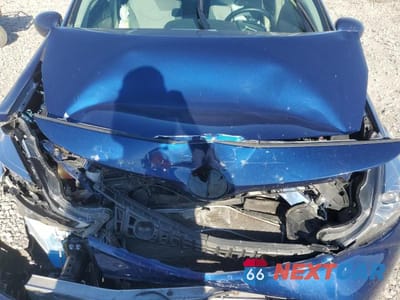 Zdjęcie 12 z 13 samochodu: 2015 TOYOTA PRIUS V VIN:JTDZN3EU4FJ038727 - miniatura