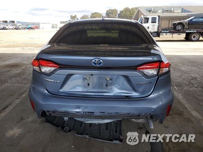 Zdjęcie 6 z 13 samochodu: 2022 TOYOTA COROLLA LE VIN:JTDEAMDE3N3009040 - miniatura