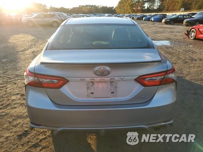 Zdjęcie 6 z 12 samochodu: 2018 TOYOTA CAMRY L VIN:4T1B11HK8JU674288 - miniatura