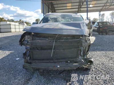 Piąte zdjęcie samochodu w środku: 2021 CHEVROLET SUBURBAN C1500 LT VIN:1GNSCCKD6MR274216 - miniatura