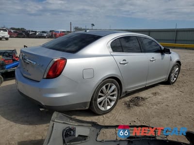 Trzecie zdjęcie samochodu z tyłu: 2009 LINCOLN MKS VIN:1LNHM93R49G607539 - miniatura