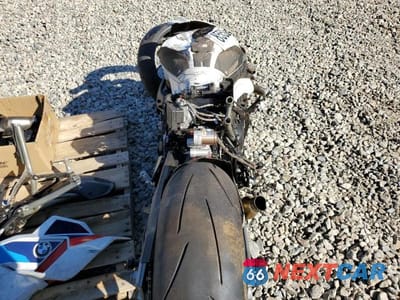 Zdjęcie 6 z 10 samochodu: 2025 BMW S 1000 VIN:WB10P2309S6L18196 - miniatura