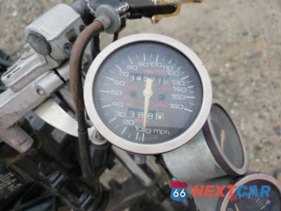 Zdjęcie 7 z 8 samochodu: 2003 SUZUKI GSX600 F VIN:JS1GN79A532101350 - miniatura