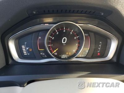 Zdjęcie 9 z 11 samochodu: 2015 VOLVO S60 PREMIER VIN:YV1612TK1F2359574 - miniatura
