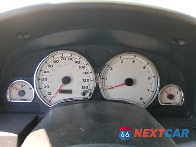 Zdjęcie 9 z 12 samochodu: 2004 SATURN VUE VIN:5GZCZ53484S851437 - miniatura