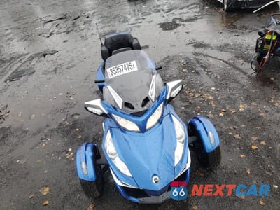 Piąte zdjęcie samochodu w środku: 2019 CAN-AM SPYDER ROADSTER RT VIN:2BXNBDD2XKV002793 - miniatura
