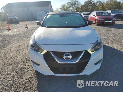 Piąte zdjęcie samochodu w środku: 2017 NISSAN MAXIMA 3.5S VIN:1N4AA6AP3HC371847 - miniatura