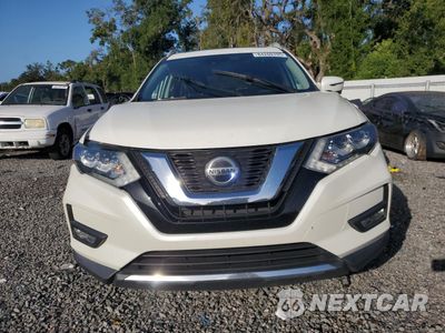 Piąte zdjęcie samochodu w środku: 2019 NISSAN ROGUE S VIN:5N1AT2MV6KC767104 - miniatura