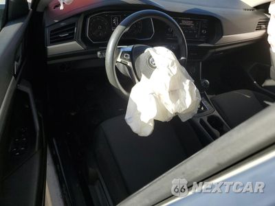 Zdjęcie 8 z 12 samochodu: 2019 VOLKSWAGEN JETTA S VIN:3VWN57BU1KM099036 - miniatura