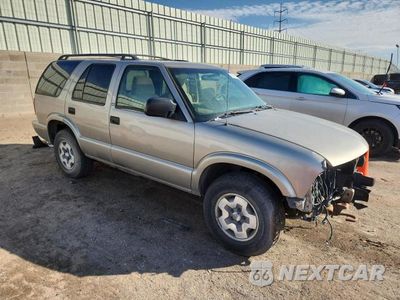 Czwarte zdjęcie samochodu z boku: 2002 CHEVROLET BLAZER VIN:1GNDT13W72K125400 - miniatura