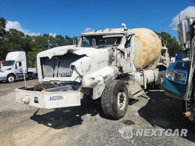 Drugie zdjęcie samochodu z przodu: 2000 INTERNATIONAL 5600I READY MIX TRUCK VIN:1HTXHAHT4YJ005335 - miniatura