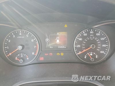 Zdjęcie 9 z 12 samochodu: 2016 KIA OPTIMA LX VIN:5XXGT4L35GG072033 - miniatura