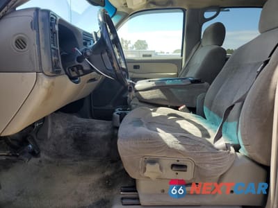 Zdjęcie 7 z 14 samochodu: 2002 CHEVROLET SUBURBAN C1500 VIN:1GNEC16Z72J175777 - miniatura