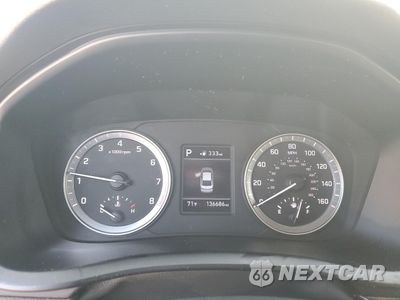 Zdjęcie 9 z 15 samochodu: 2018 HYUNDAI SONATA SE VIN:5NPE24AF5JH653566 - miniatura