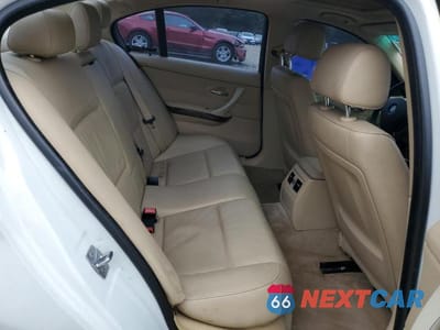 Zdjęcie 10 z 11 samochodu: 2010 BMW 328 I VIN:WBAPH7G56ANM54028 - miniatura