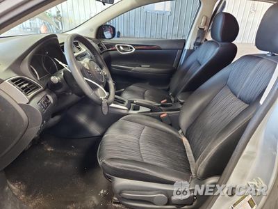 Zdjęcie 7 z 13 samochodu: 2017 NISSAN SENTRA S VIN:3N1AB7AP5HY340932 - miniatura