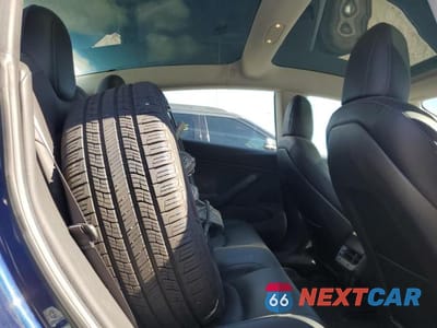 Zdjęcie 10 z 11 samochodu: 2018 TESLA MODEL 3 LONG RANGE VIN:5YJ3E1EA1JF022520 - miniatura