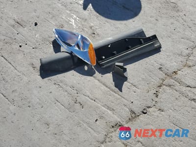 Zdjęcie 12 z 15 samochodu: 2002 FORD TAURUS SES VIN:1FAFP55202G230036 - miniatura