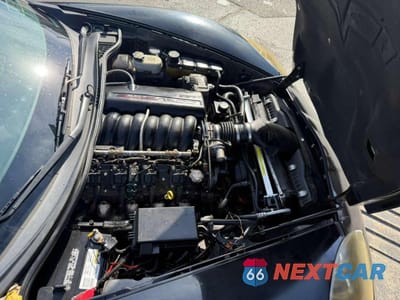 Zdjęcie 9 z 10 samochodu: 2005 CHEVROLET CORVETTE VIN:1G1YY24U955119527 - miniatura