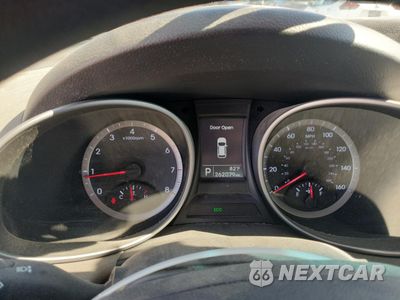 Zdjęcie 9 z 13 samochodu: 2013 HYUNDAI SANTA FE SPORT VIN:5XYZT3LBXDG045640 - miniatura
