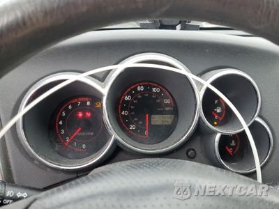 Zdjęcie 9 z 13 samochodu: 2005 PONTIAC VIBE VIN:5Y2SL63805Z468866 - miniatura