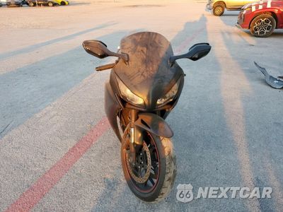 Drugie zdjęcie samochodu z przodu: 2012 HONDA CBR1000 RR VIN:JH2SC5906CK400757 - miniatura