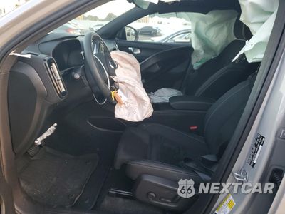 Zdjęcie 7 z 14 samochodu: 2024 VOLVO XC40 RECHARGE PLUS VIN:YV4ER3XL7R2232557 - miniatura
