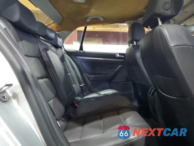 Zdjęcie 10 z 15 samochodu: 2006 VOLKSWAGEN JETTA 2.5 OPTION PACKAGE 1 VIN:3VWSG81K46M801505 - miniatura