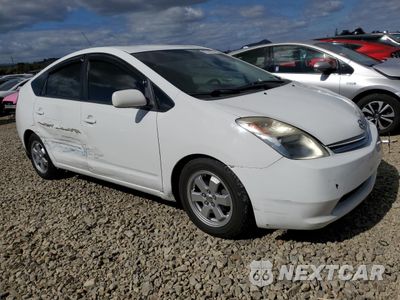 Czwarte zdjęcie samochodu z boku: 2004 TOYOTA PRIUS VIN:JTDKB20U340111133 - miniatura