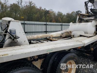 Zdjęcie 6 z 10 samochodu: 2007 OSHKOSH MOTOR TRUCK CO. S SERIES VIN:10TNA0Y217S096207 - miniatura