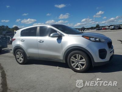 Czwarte zdjęcie samochodu z boku: 2017 KIA SPORTAGE LX VIN:KNDPM3AC3H7135392 - miniatura