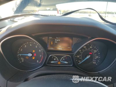 Zdjęcie 9 z 13 samochodu: 2016 FORD FOCUS SE VIN:1FADP3F28GL240371 - miniatura