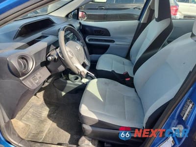 Zdjęcie 7 z 12 samochodu: 2012 TOYOTA PRIUS C ONE VIN:JTDKDTB37C1507823 - miniatura