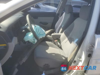 Zdjęcie 7 z 12 samochodu: 2009 HYUNDAI ACCENT GLS VIN:KMHCN46C89U289198 - miniatura