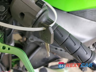 Zdjęcie 8 z 9 samochodu: 2008 KAWASAKI ZX600 P VIN:JKAZX4P168A035344 - miniatura