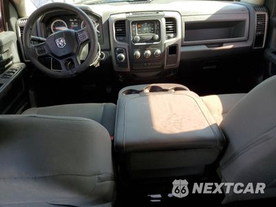 Zdjęcie 8 z 12 samochodu: 2016 RAM 1500 ST VIN:3C6RR6KT3GG150835 - miniatura