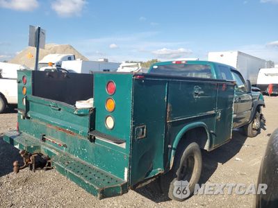 Czwarte zdjęcie samochodu z boku: 2006 CHEVROLET SILVERADO VIN:1GBJK39D46E201955 - miniatura