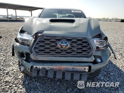 Piąte zdjęcie samochodu w środku: 2023 TOYOTA TACOMA DOUBLE CAB VIN:3TMCZ5AN9PM584335 - miniatura