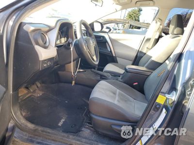 Zdjęcie 7 z 12 samochodu: 2013 TOYOTA RAV4 LE VIN:JTMBFREV6DD019571 - miniatura